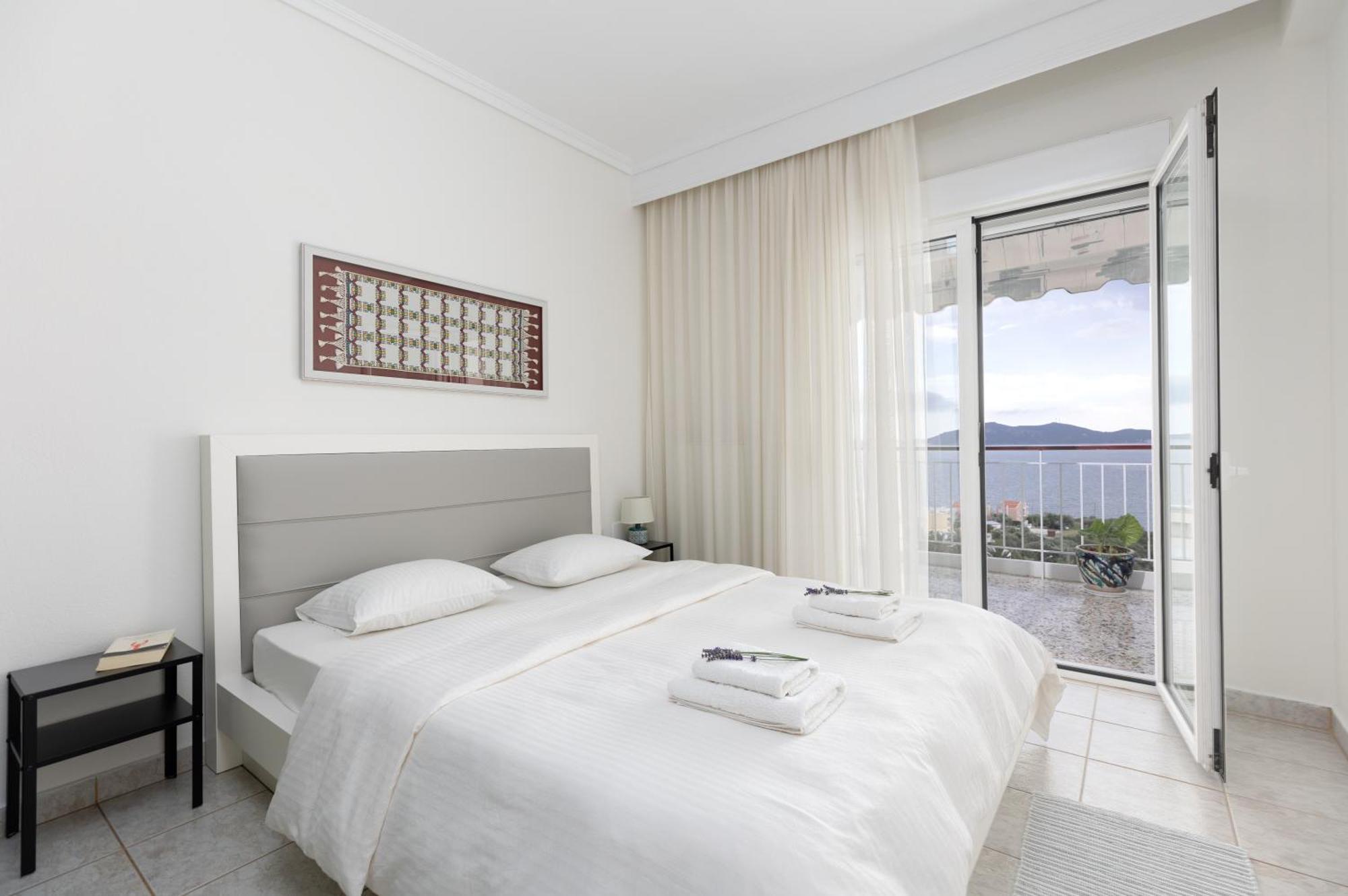 Mimoza'S Sea View Apartment Palaiontsiflikion Exterior photo